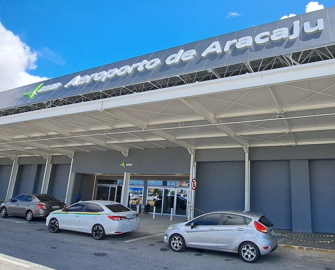 Fachada do Aeroporto Internacional de Aracaju – Santa Maria