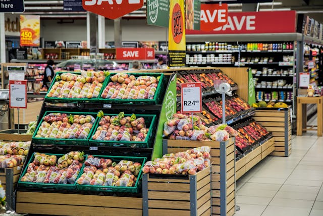 Estantes no supermercado