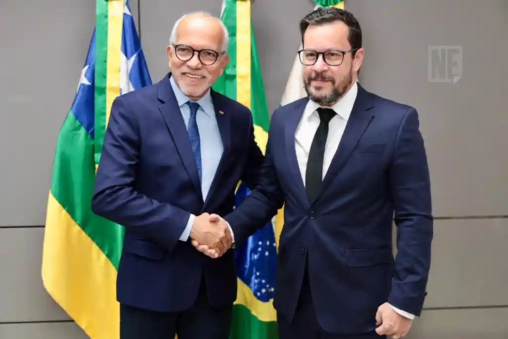 Edvaldo e o procurador-geral, Sidney Amaral Cardoso