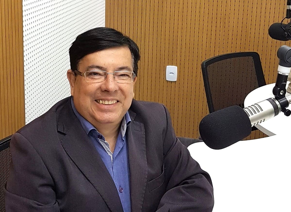 Jornalista André Barros