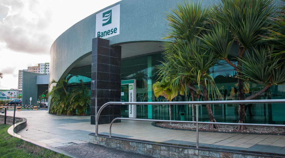 Fachada do Banese