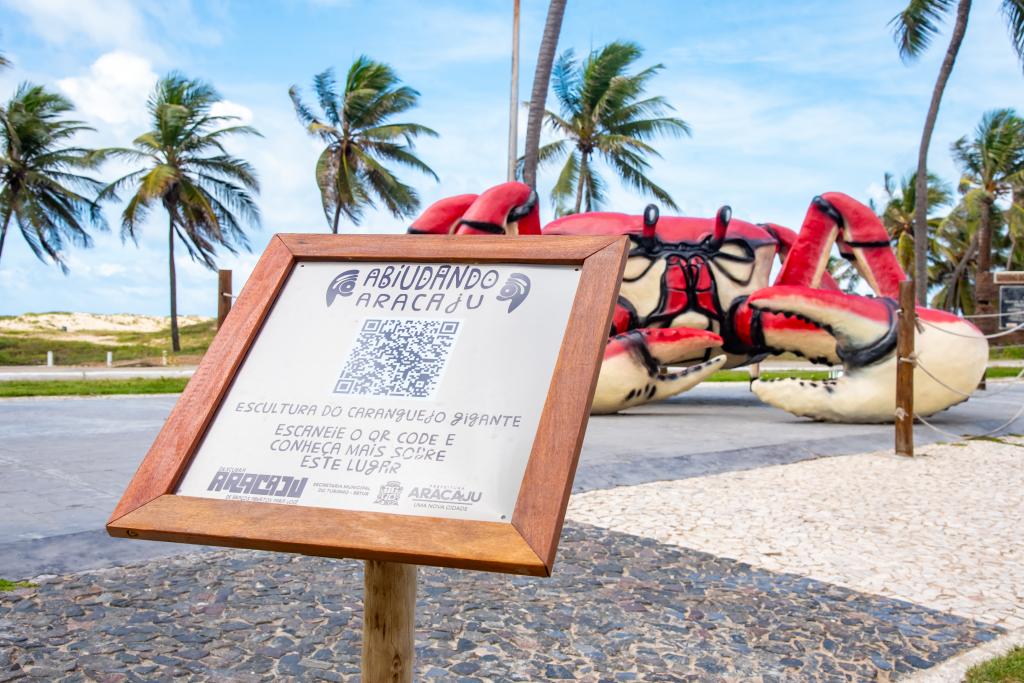 Caranguejo gigante na Orla de Atalaia em Aracaju