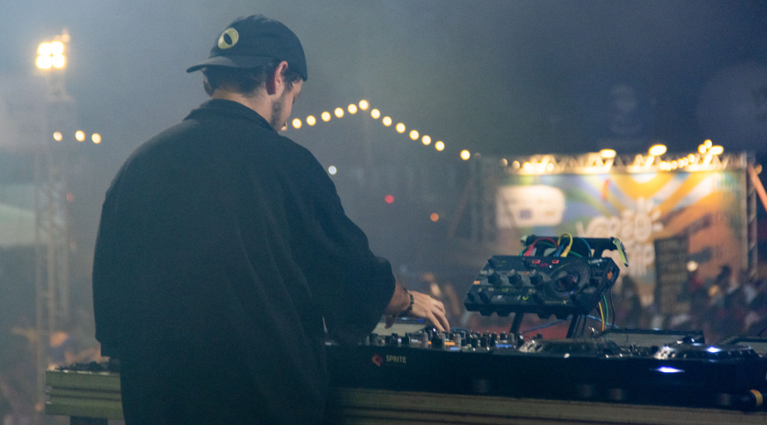 DJ tocando no Verão Sergipe