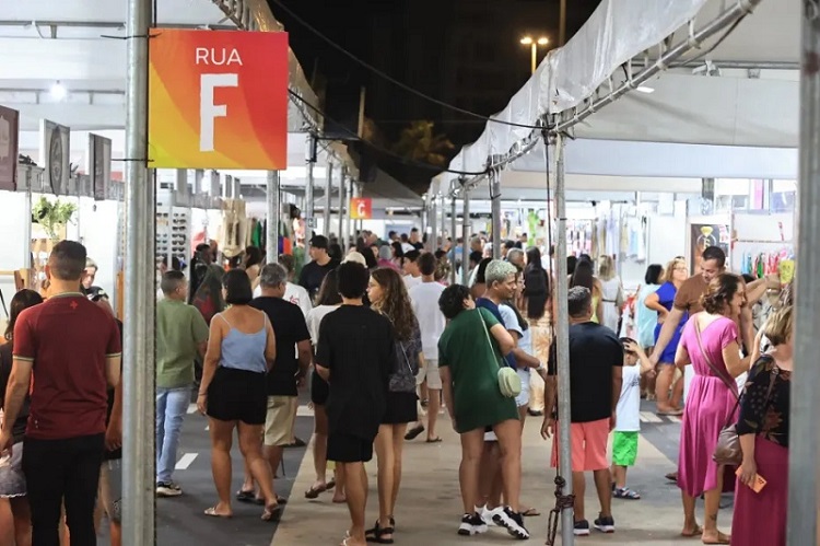 Público na Expo Verão 2025