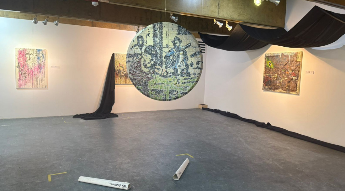 Exposição 'Às Margens de Mim', de Vinícius Tavares