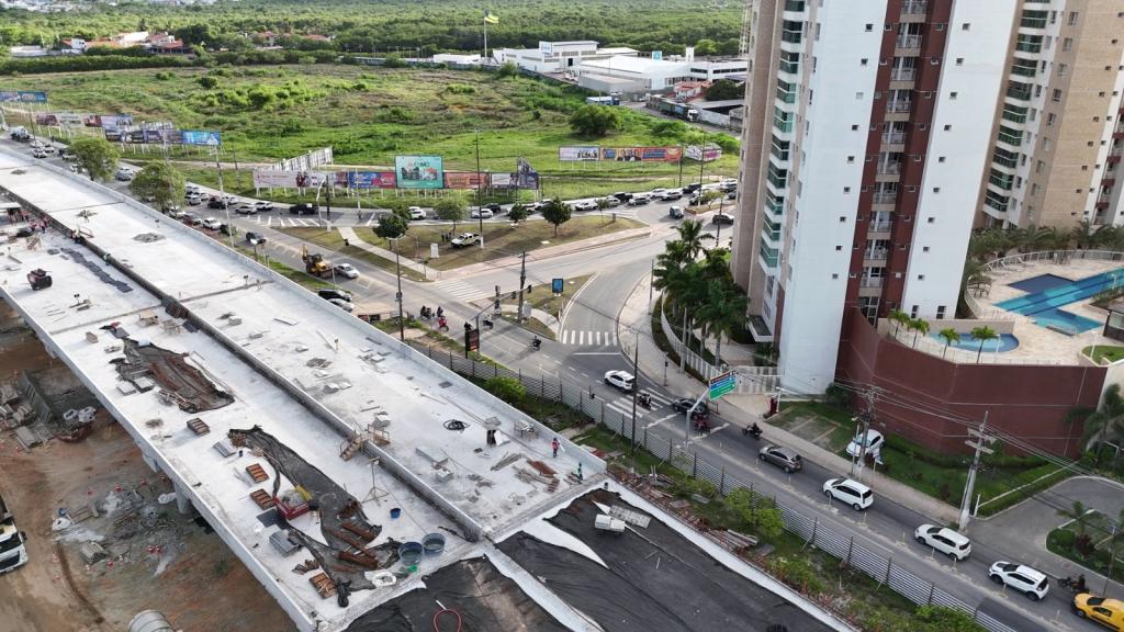 Obra do Complexo Viário Maria do Carmo em Aracaju