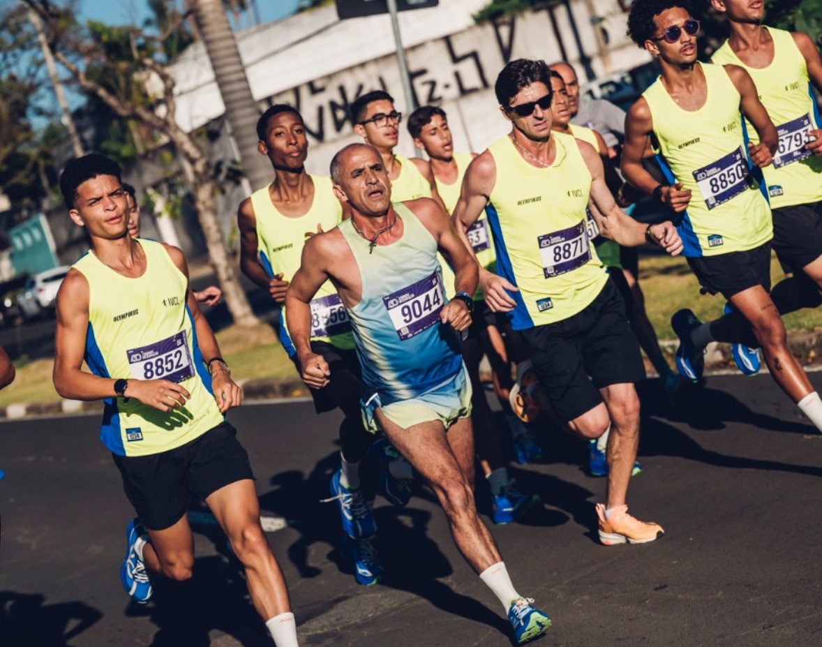 Vanderlei Cordeiro de Lima correndo uma prova