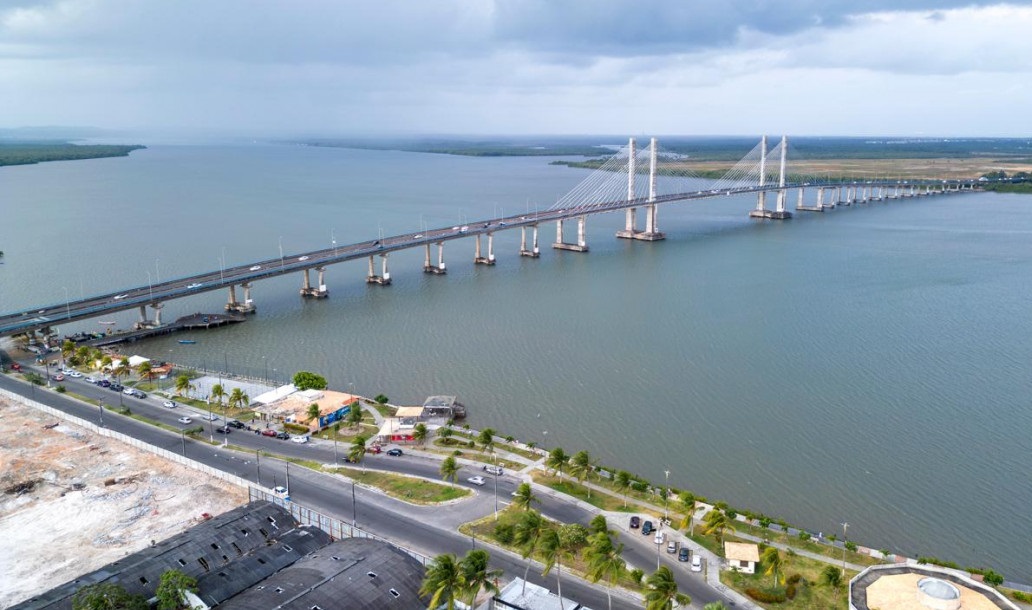 Ponte da Barra dos Coqueiros