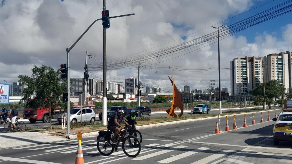 Semáforo na Ponte Juscelino Kubitschek