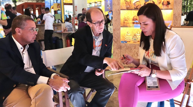 Fabio Mitidieri e Daniela Mesquita na WTM 2024