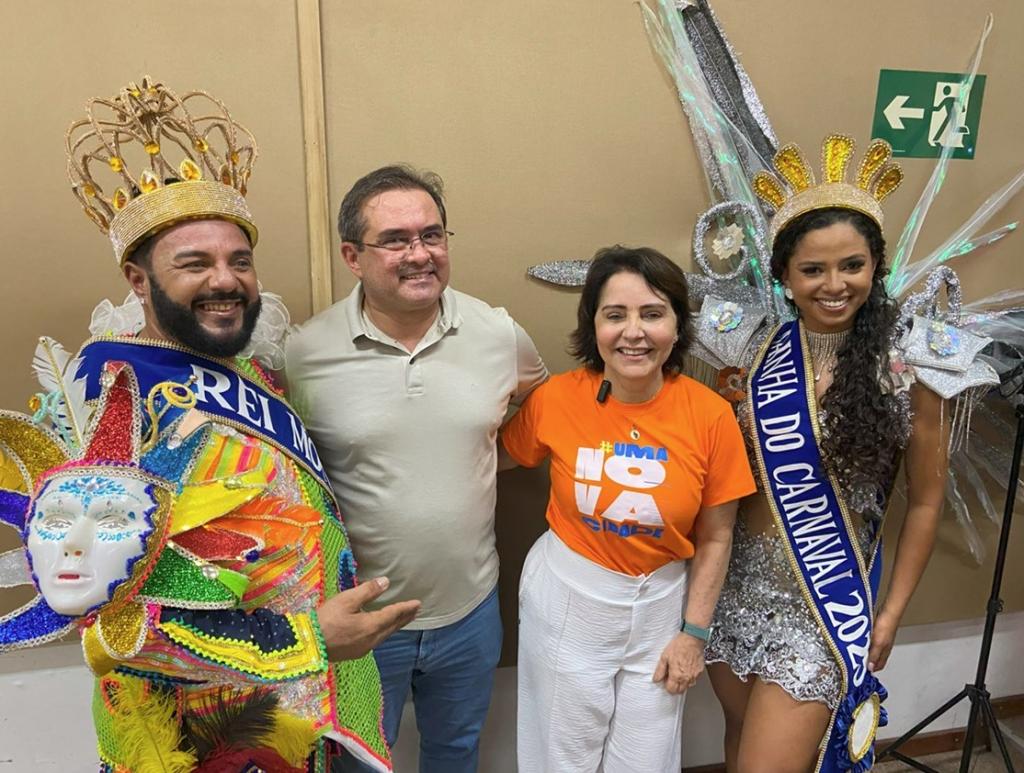  Ingride Gomes foi coroada Rainha do Carnaval 2025, enquanto Abel Wesley conquistou o título de Rei Momo