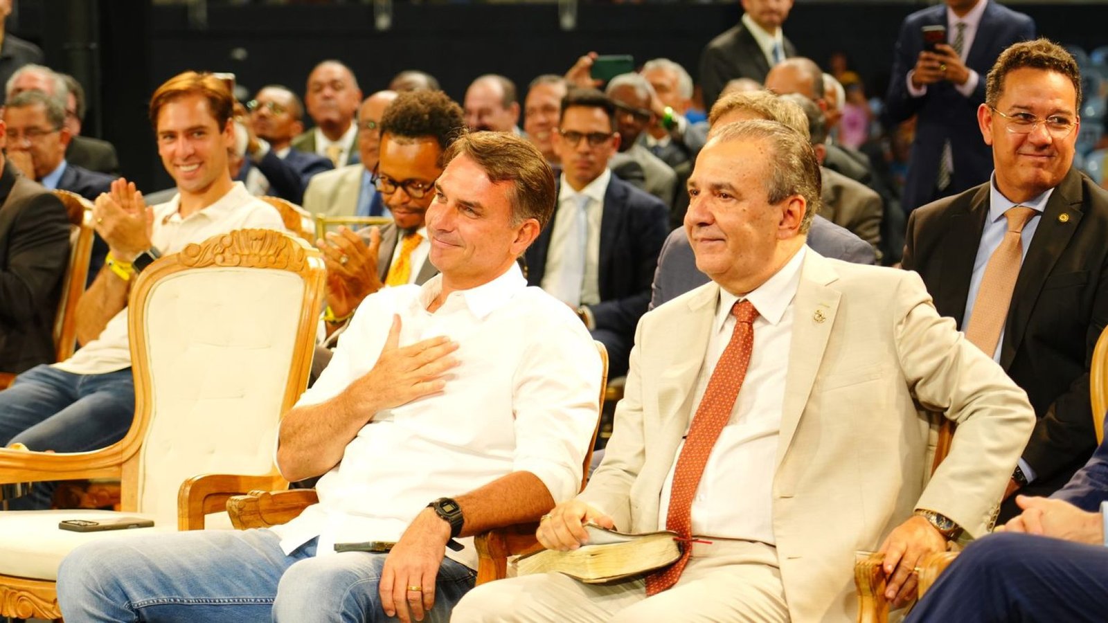 © Charles Vieira/Campanha Flávio Bolsonaro