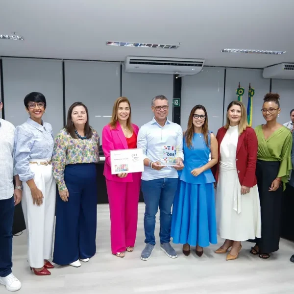 Governador recebe prêmio do Selo ODS Ouro Destaque-arthursoares-10 (1)