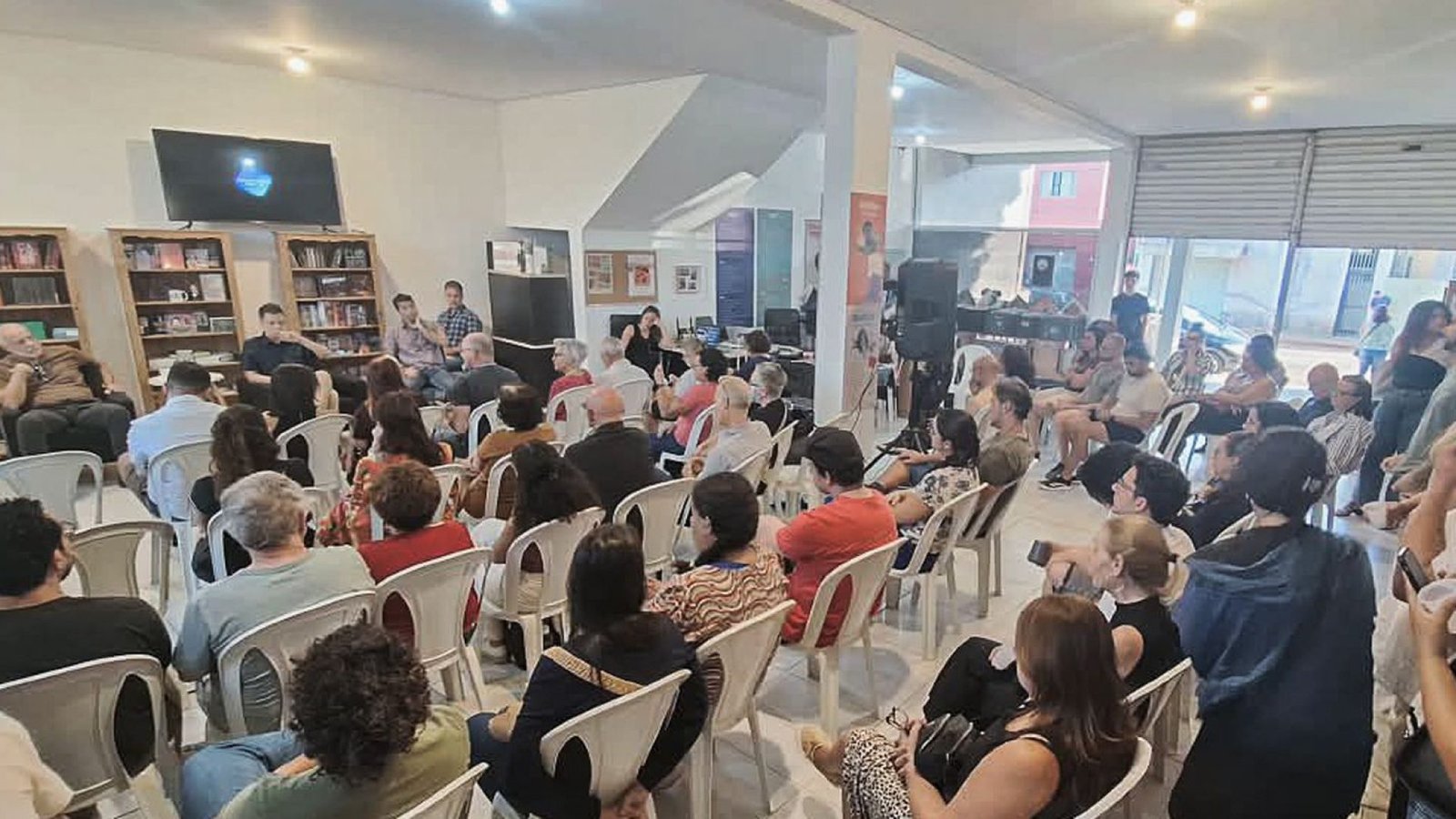 © Casa do Leitor/Divulgação