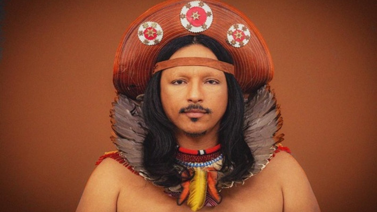 Show de Rafael Erê Guarani promove intercâmbio cultural no Boca de Cena